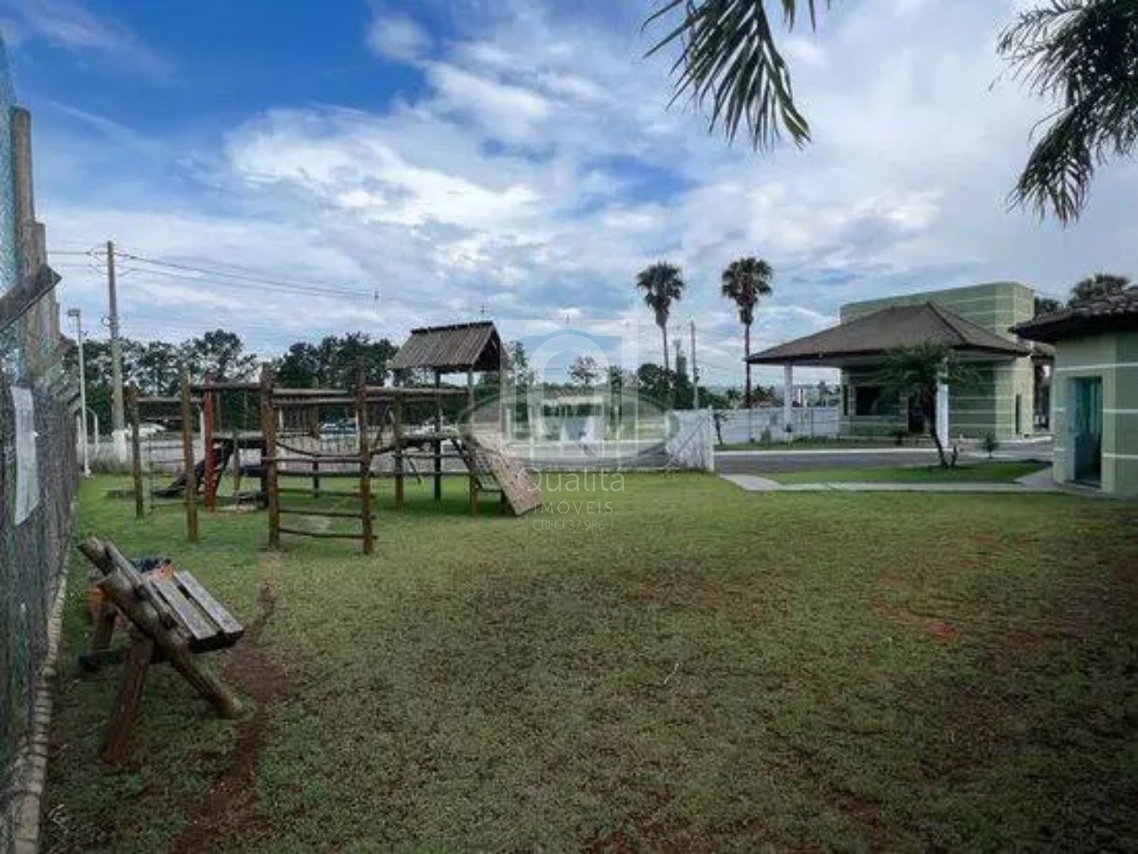 Casa de Condomínio à venda com 3 quartos, 250m² - Foto 13