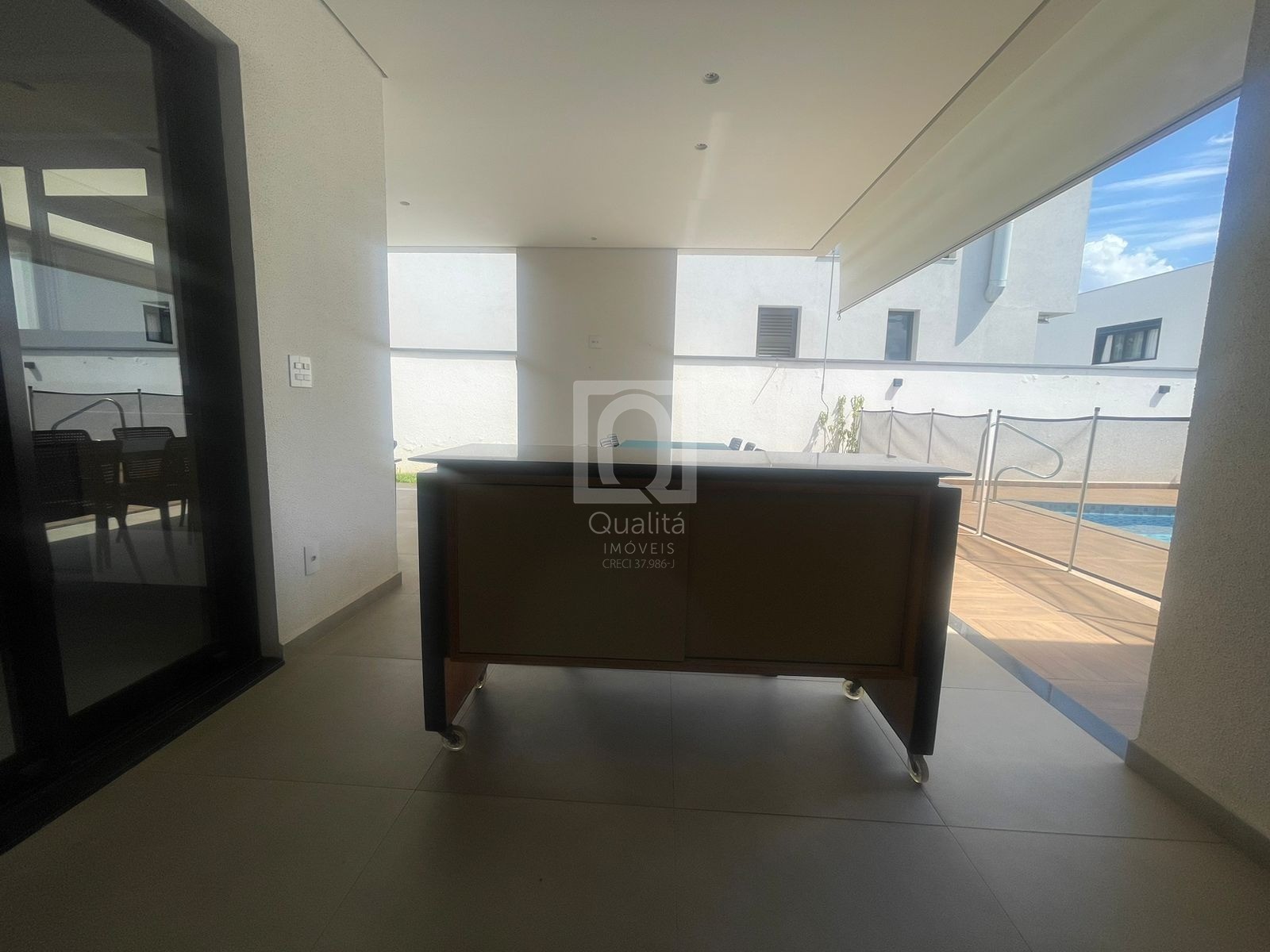 Casa de Condomínio à venda e aluguel com 3 quartos, 453m² - Foto 24