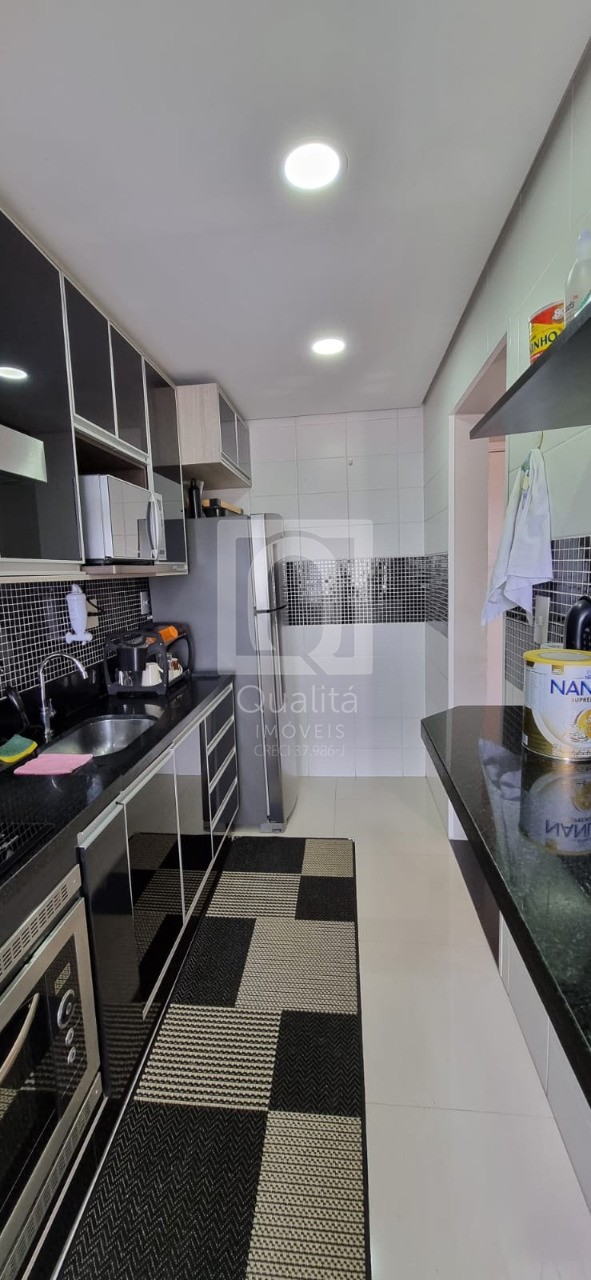 Apartamento à venda com 2 quartos, 62m² - Foto 9