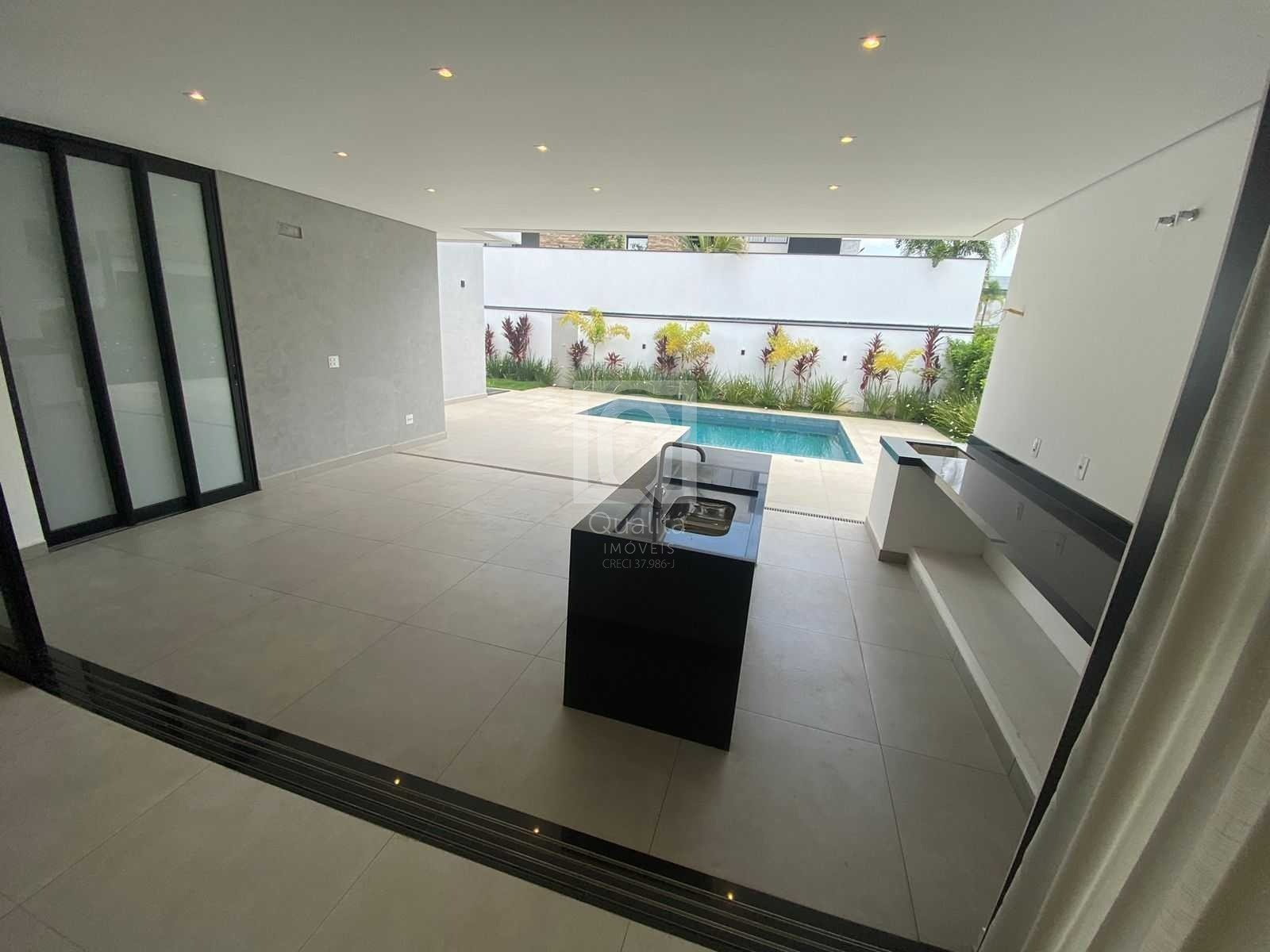 Casa de Condomínio para alugar com 4 quartos, 532m² - Foto 28