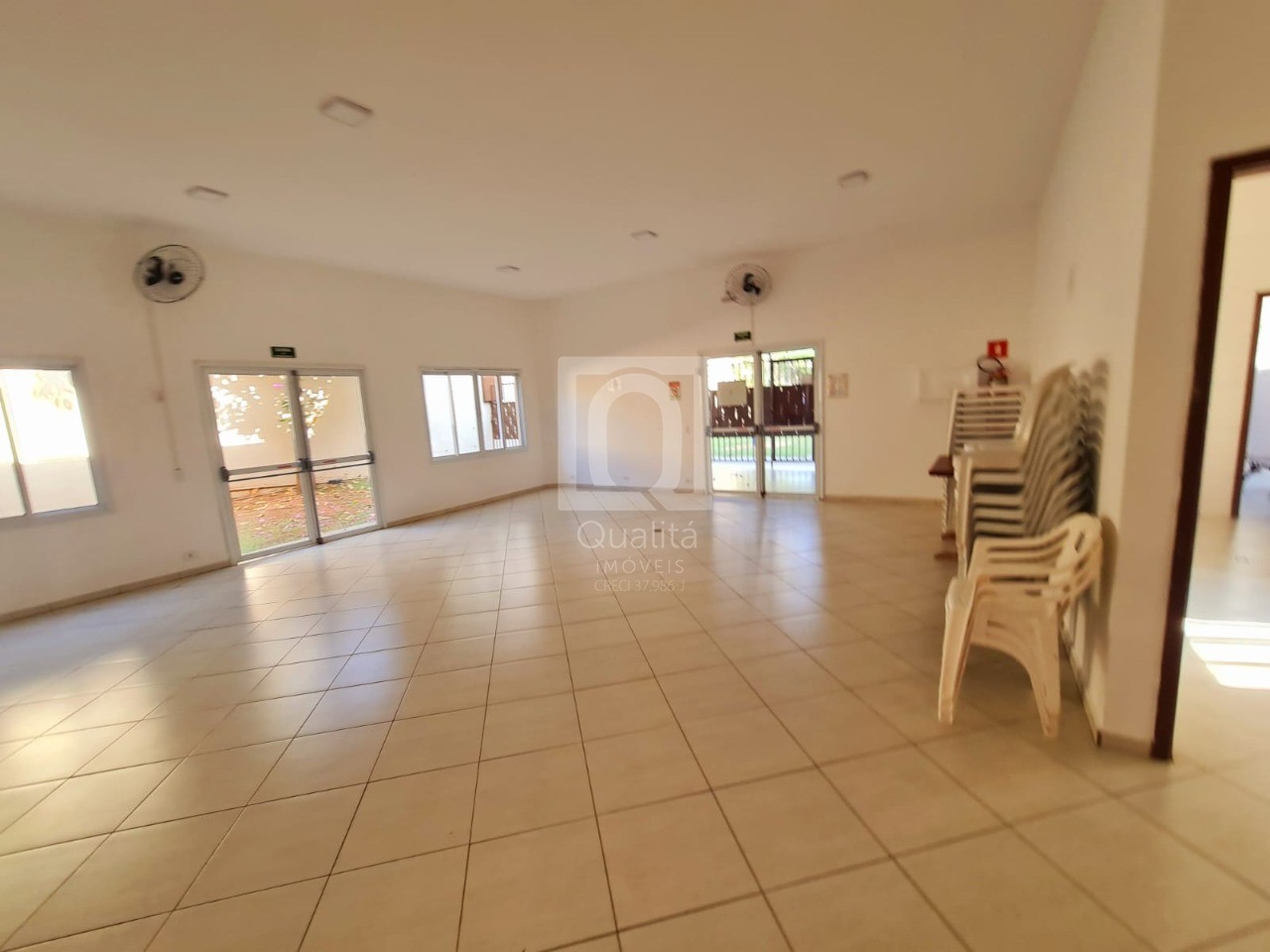 Apartamento para alugar com 2 quartos, 52m² - Foto 18
