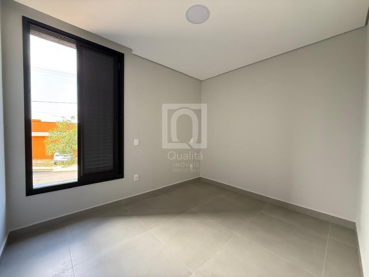 Casa de Condomínio à venda com 3 quartos, 194m² - Foto 4