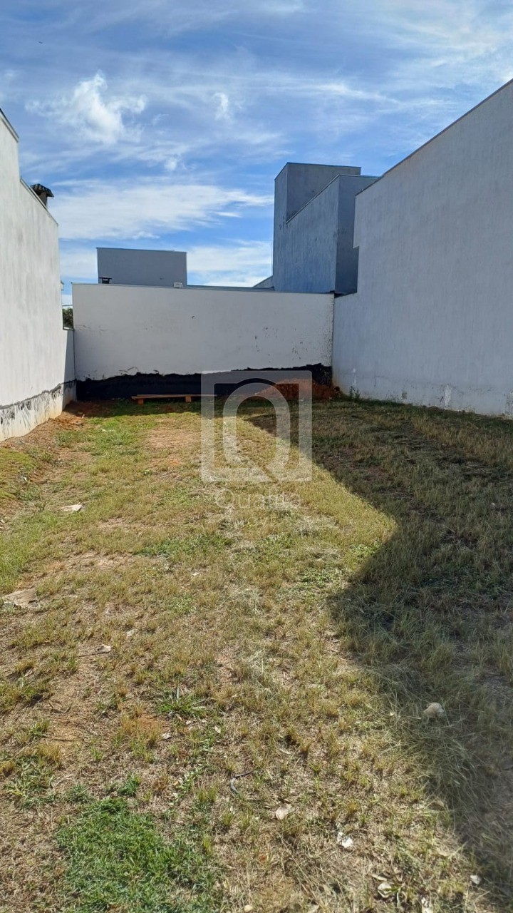 Terreno à venda, 154m² - Foto 1
