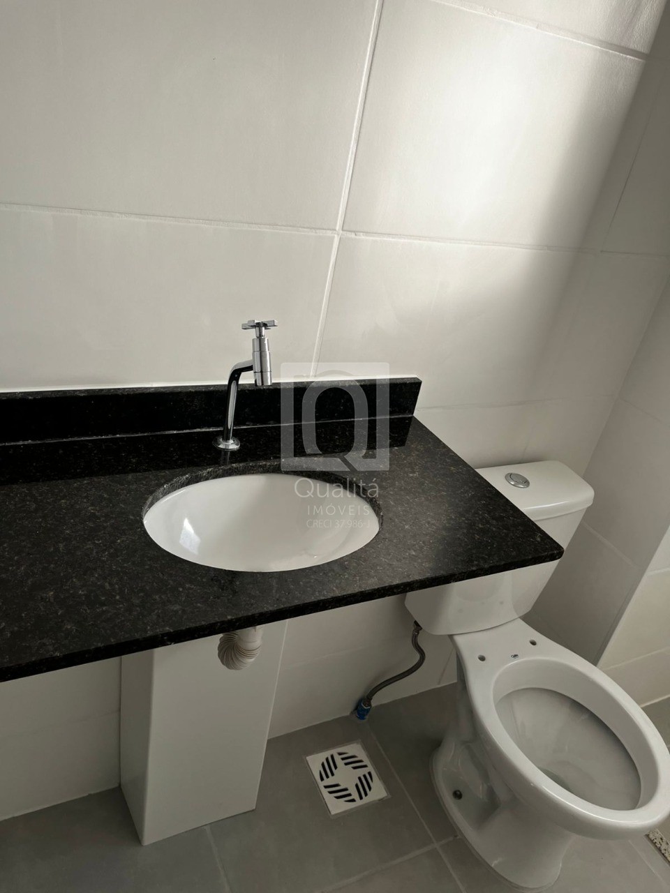 Apartamento à venda com 2 quartos, 62m² - Foto 9