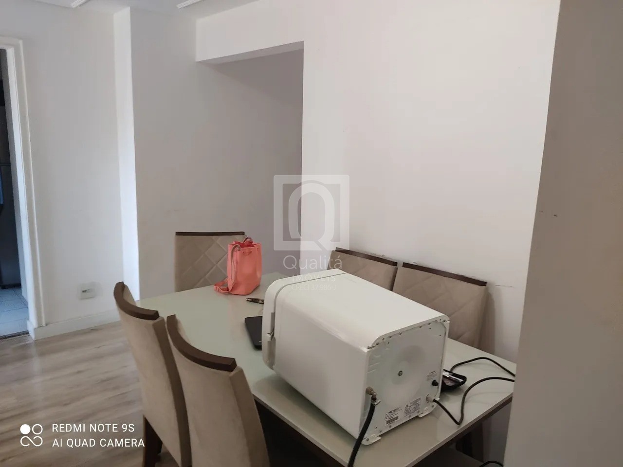 Apartamento à venda com 3 quartos, 73m² - Foto 4