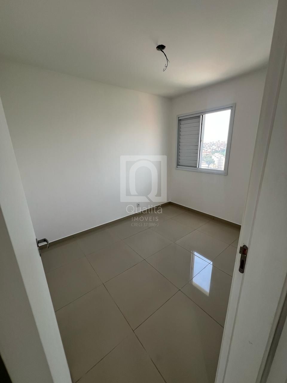 Apartamento à venda com 2 quartos, 50m² - Foto 4