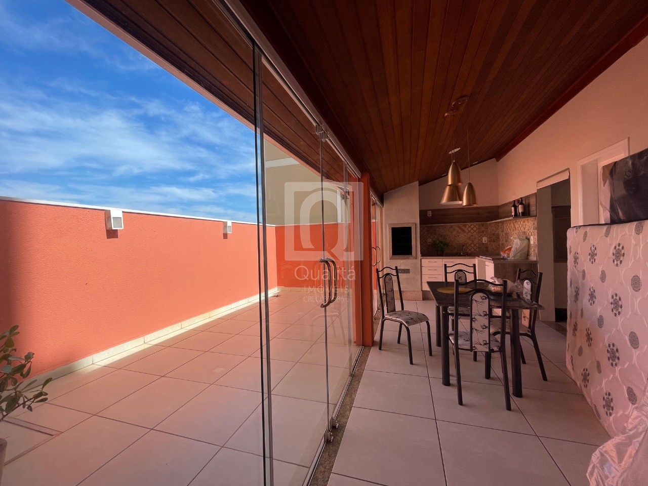 Apartamento, 3 quartos, 140 m² - Foto 2