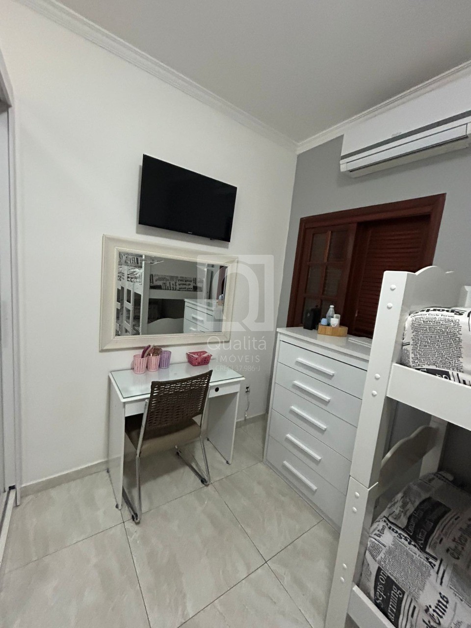 Casa à venda com 2 quartos, 122m² - Foto 14
