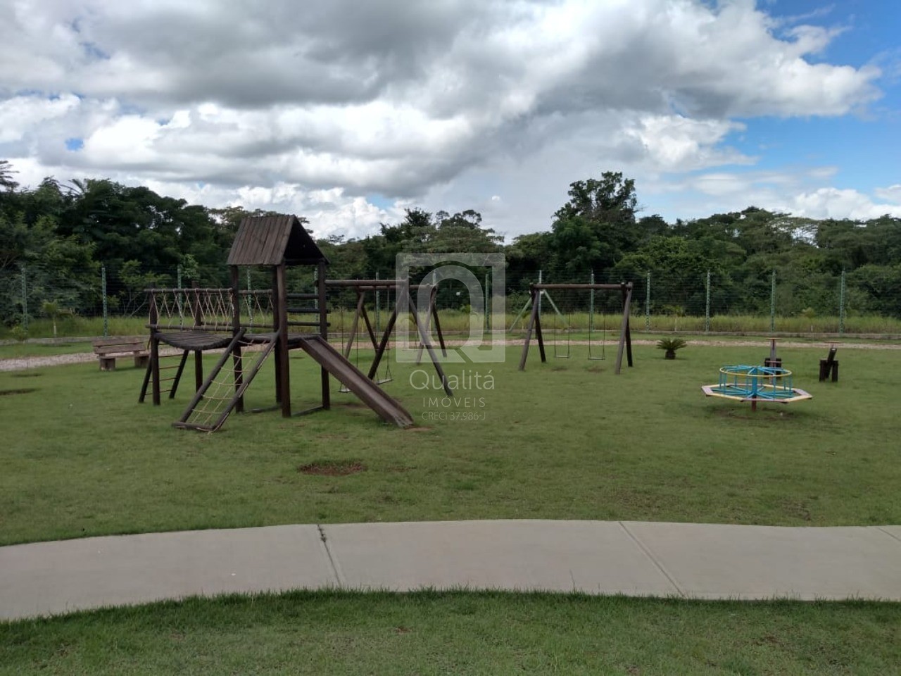 Casa de Condomínio à venda com 3 quartos, 160m² - Foto 17