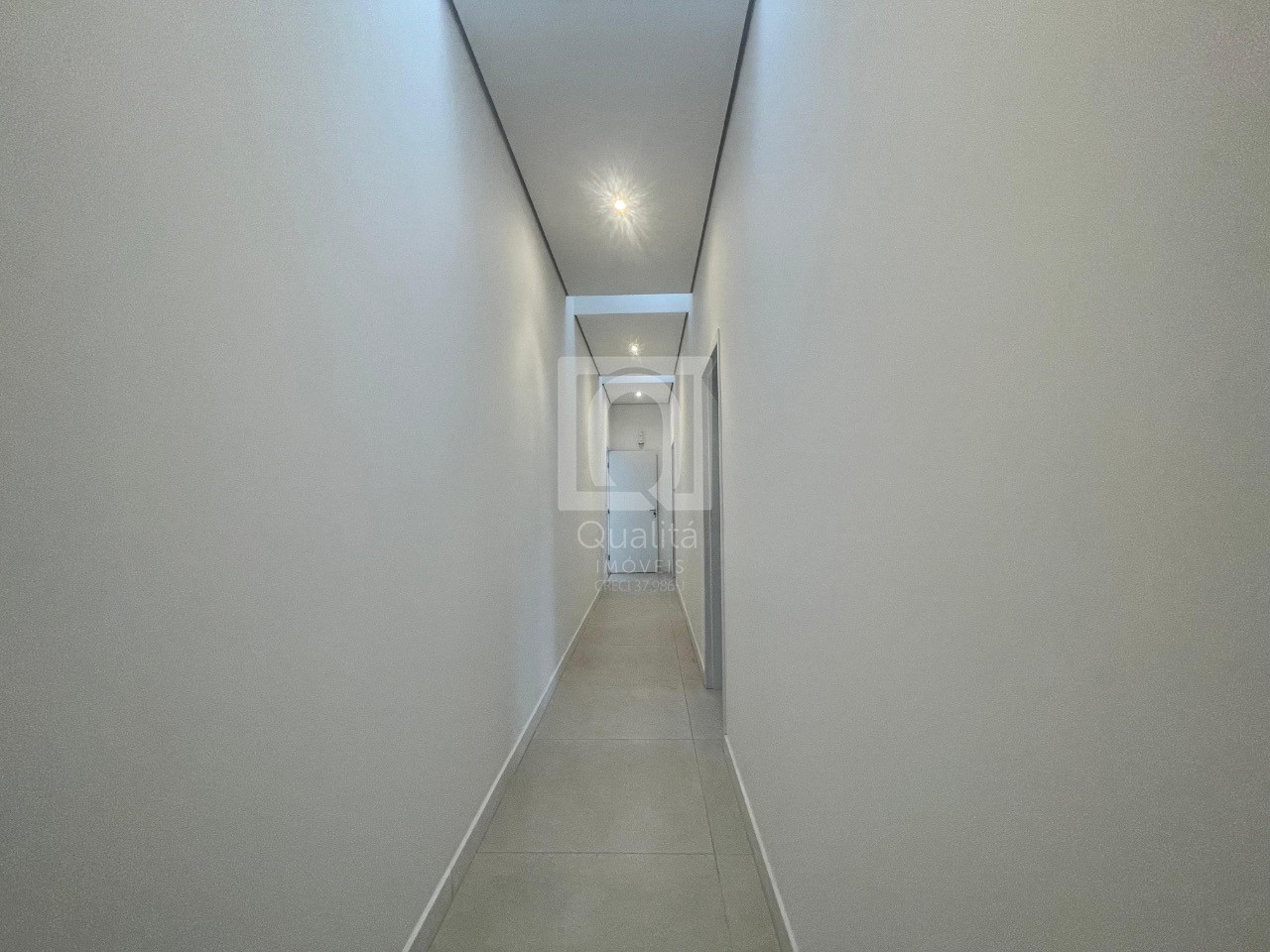 Casa de Condomínio para alugar com 4 quartos, 532m² - Foto 14