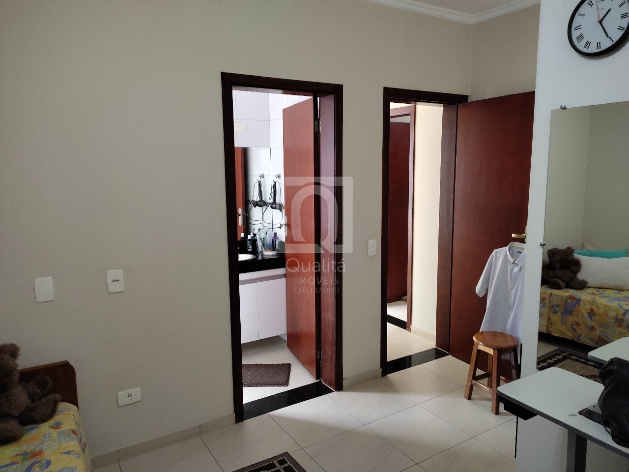 Casa de Condomínio à venda com 3 quartos, 250m² - Foto 12