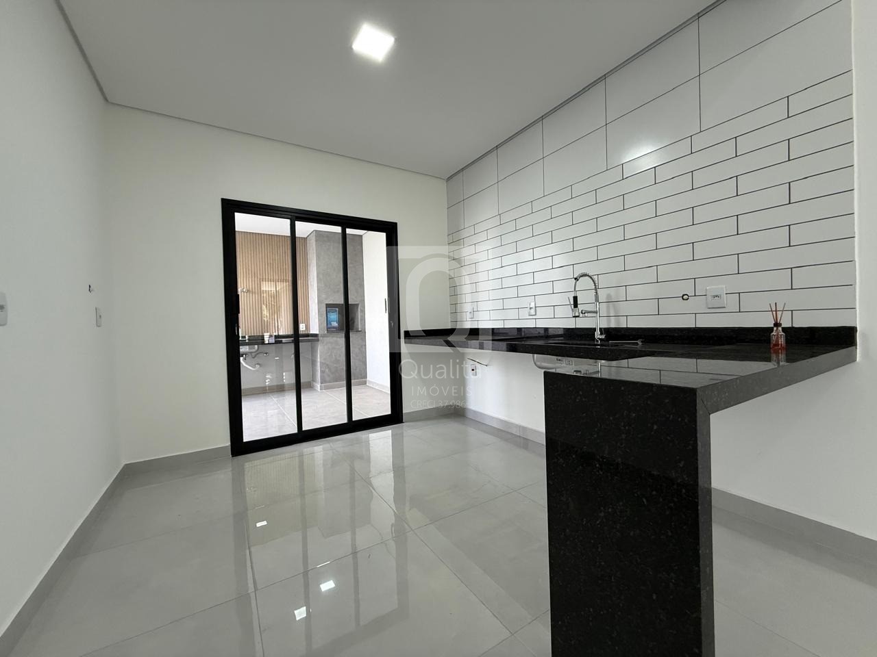 Casa de Condomínio, 3 quartos - Foto 1