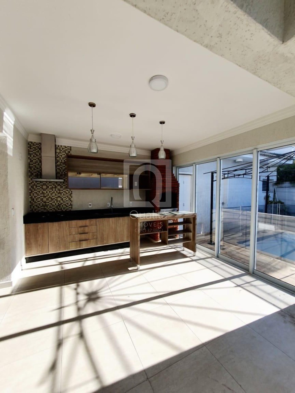 Casa de Condomínio à venda com 3 quartos, 215m² - Foto 9