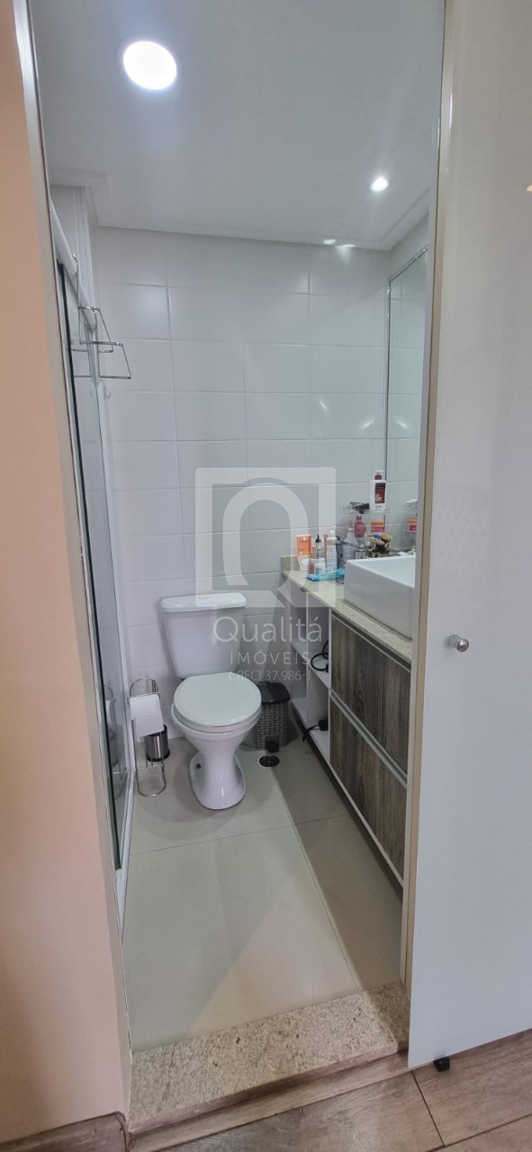 Apartamento à venda com 2 quartos, 62m² - Foto 19