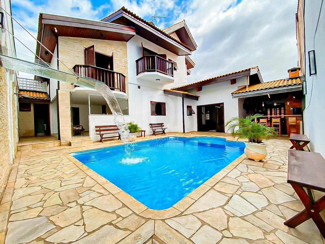 Sobrado à venda com 3 quartos, 400m² - Foto 8