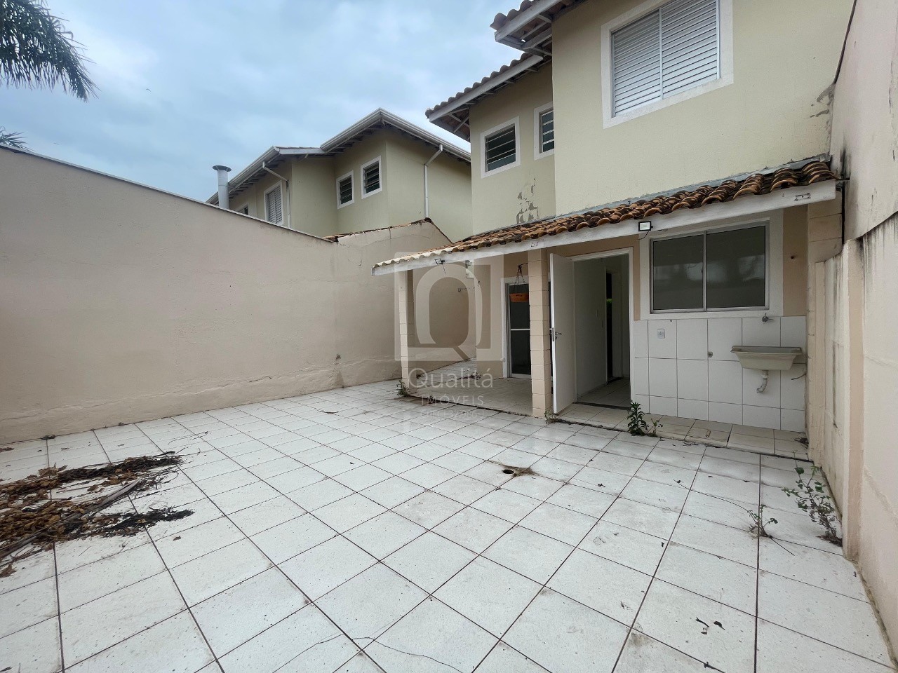 Casa de Condomínio à venda com 3 quartos, 1000m² - Foto 2