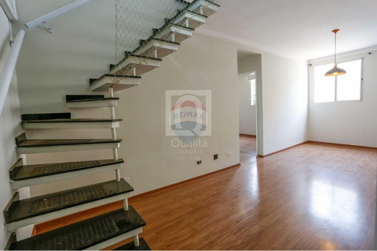 Apartamento à venda com 3 quartos, 108m² - Foto 2