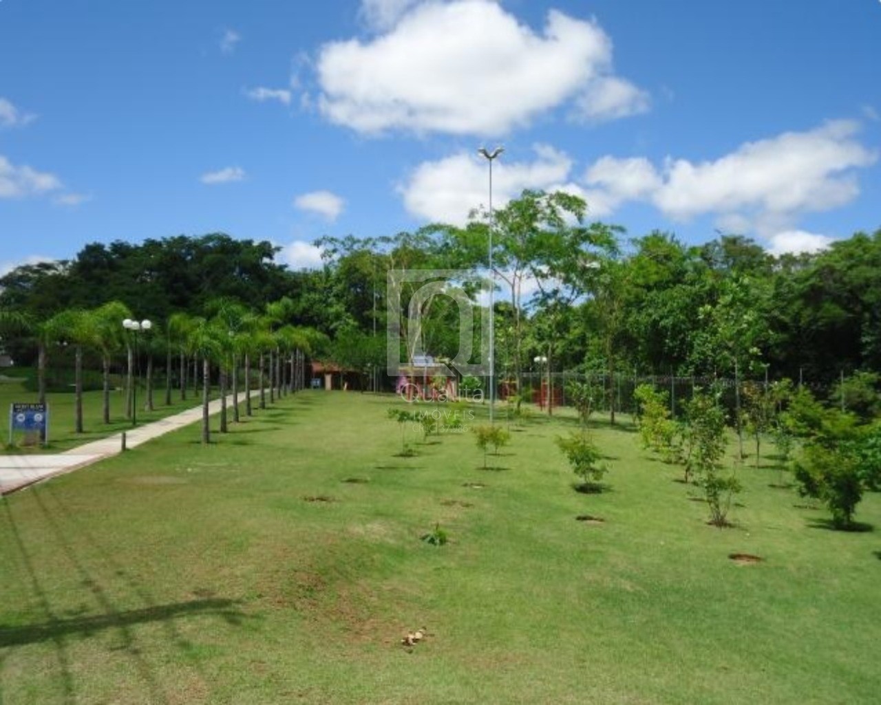 Casa de Condomínio à venda com 3 quartos, 215m² - Foto 26
