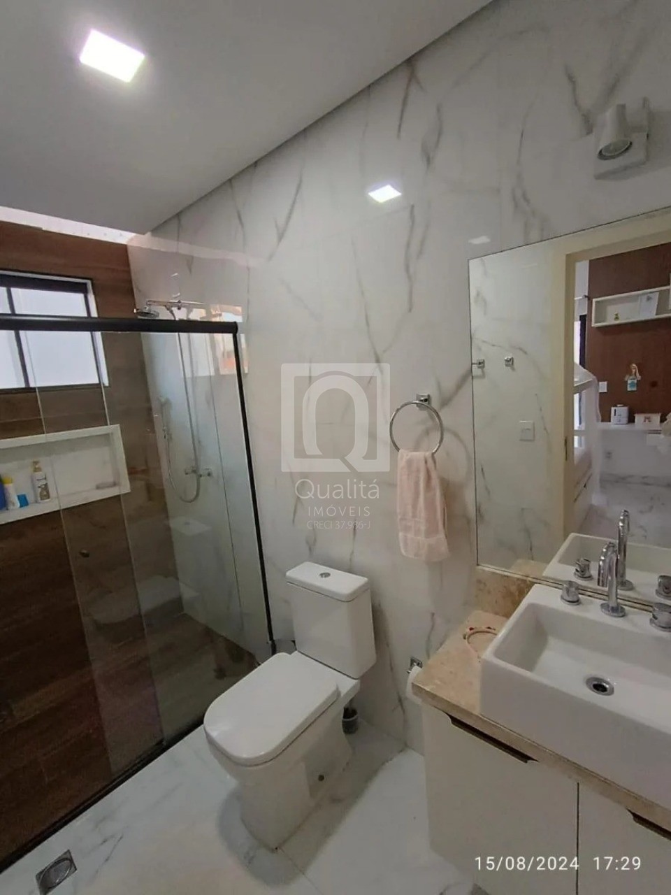 Casa de Condomínio à venda com 3 quartos, 259m² - Foto 17