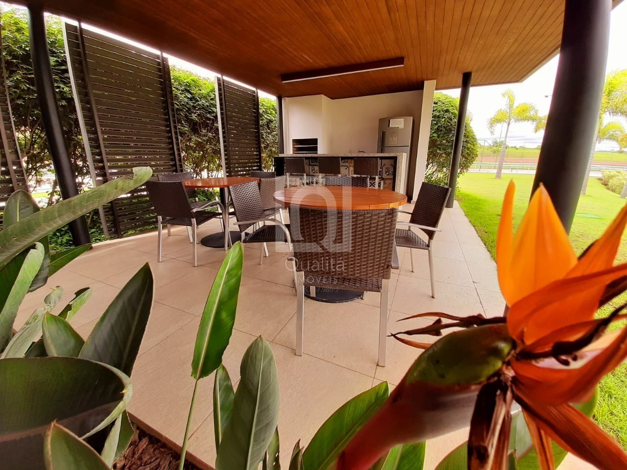 Casa de Condomínio à venda e aluguel com 3 quartos, 268m² - Foto 33