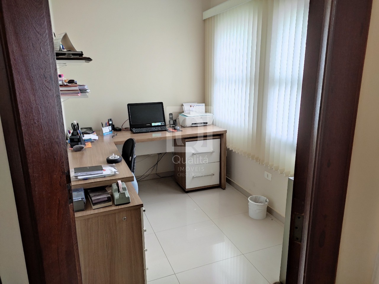 Casa de Condomínio à venda com 3 quartos, 250m² - Foto 26