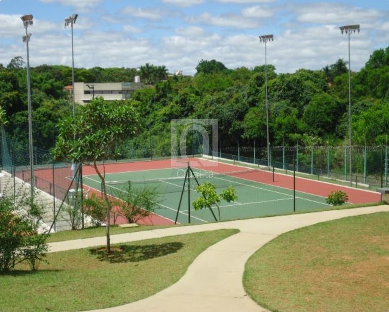 Casa de Condomínio à venda com 3 quartos, 215m² - Foto 31