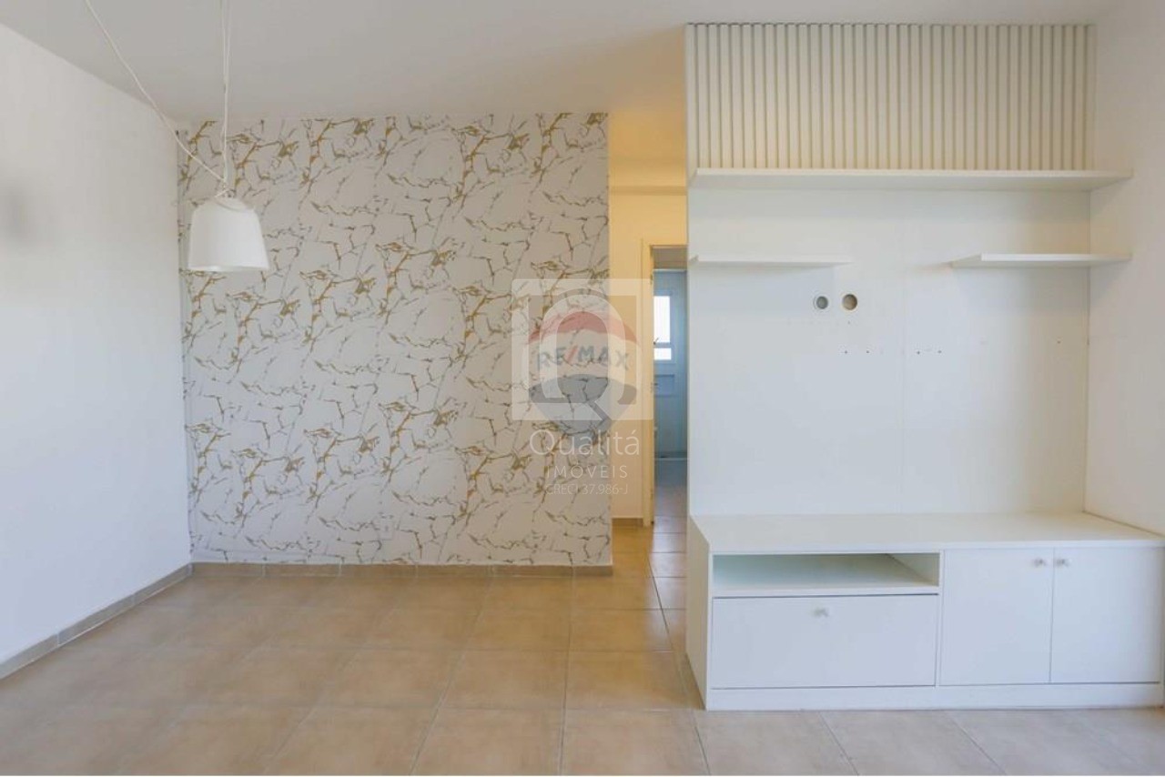 Apartamento à venda com 2 quartos, 63m² - Foto 4