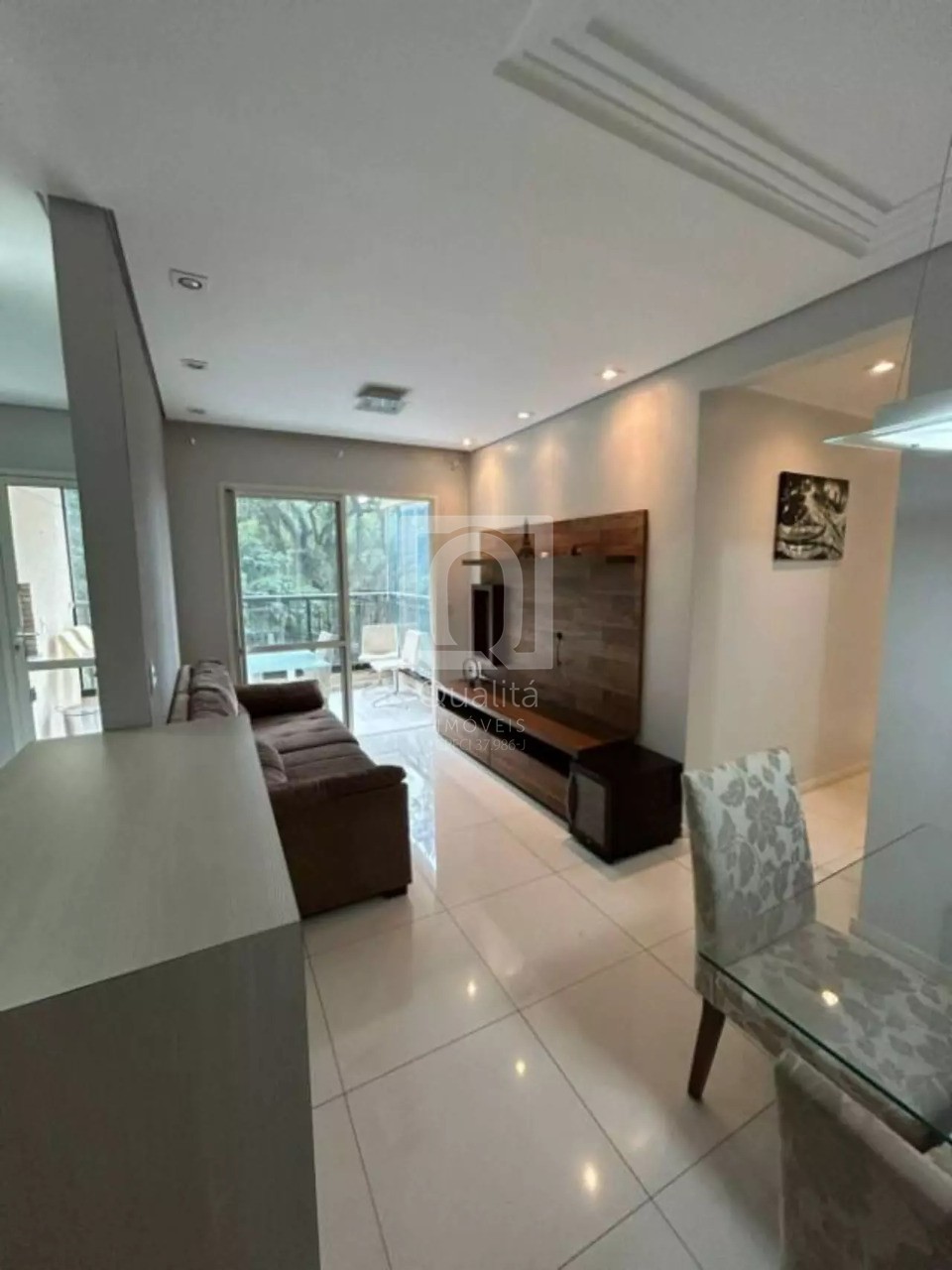 Apartamento à venda e aluguel com 2 quartos, 76m² - Foto 3