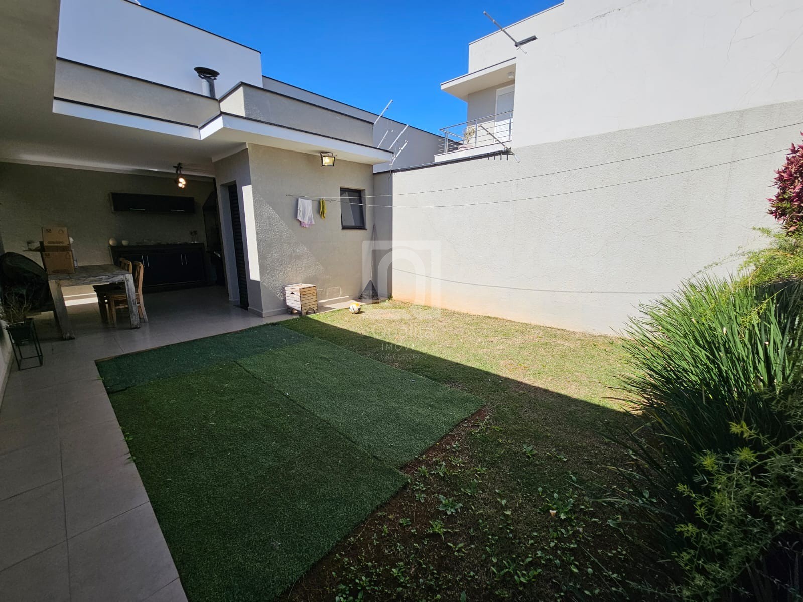Casa de Condomínio à venda com 3 quartos, 250m² - Foto 15