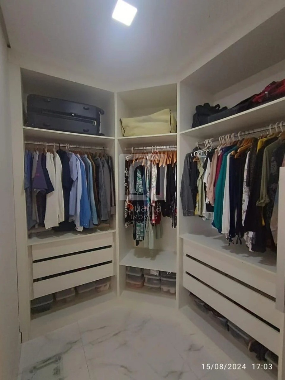 Casa de Condomínio à venda com 3 quartos, 259m² - Foto 15