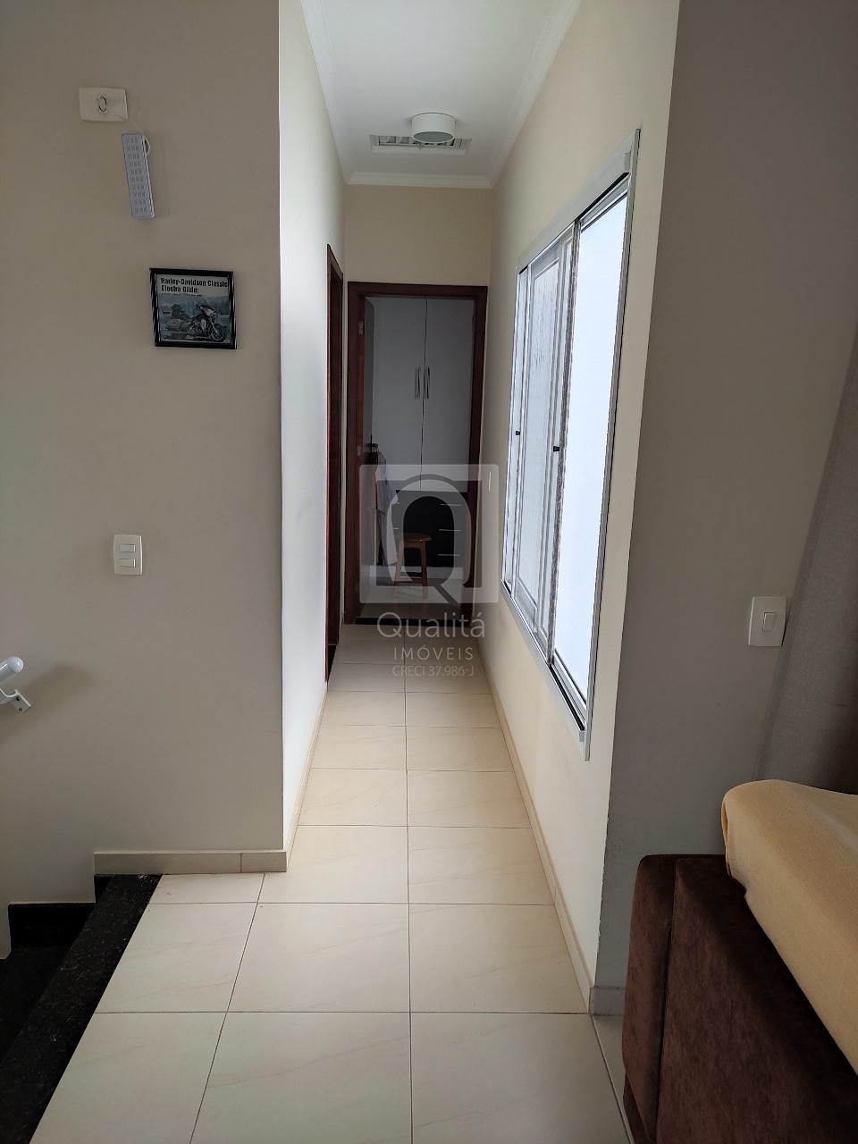 Casa de Condomínio à venda com 3 quartos, 250m² - Foto 9