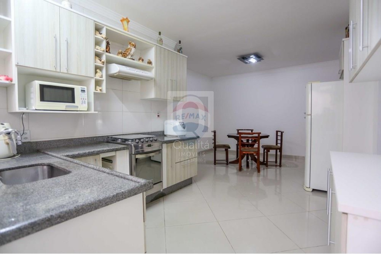 Casa à venda com 3 quartos, 142m² - Foto 6