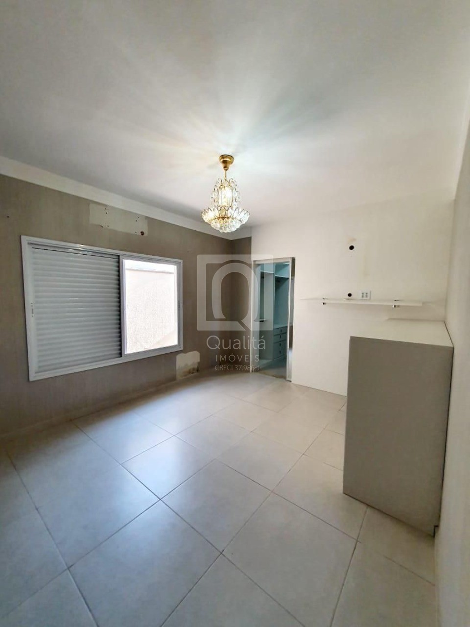 Casa de Condomínio à venda com 3 quartos, 215m² - Foto 10