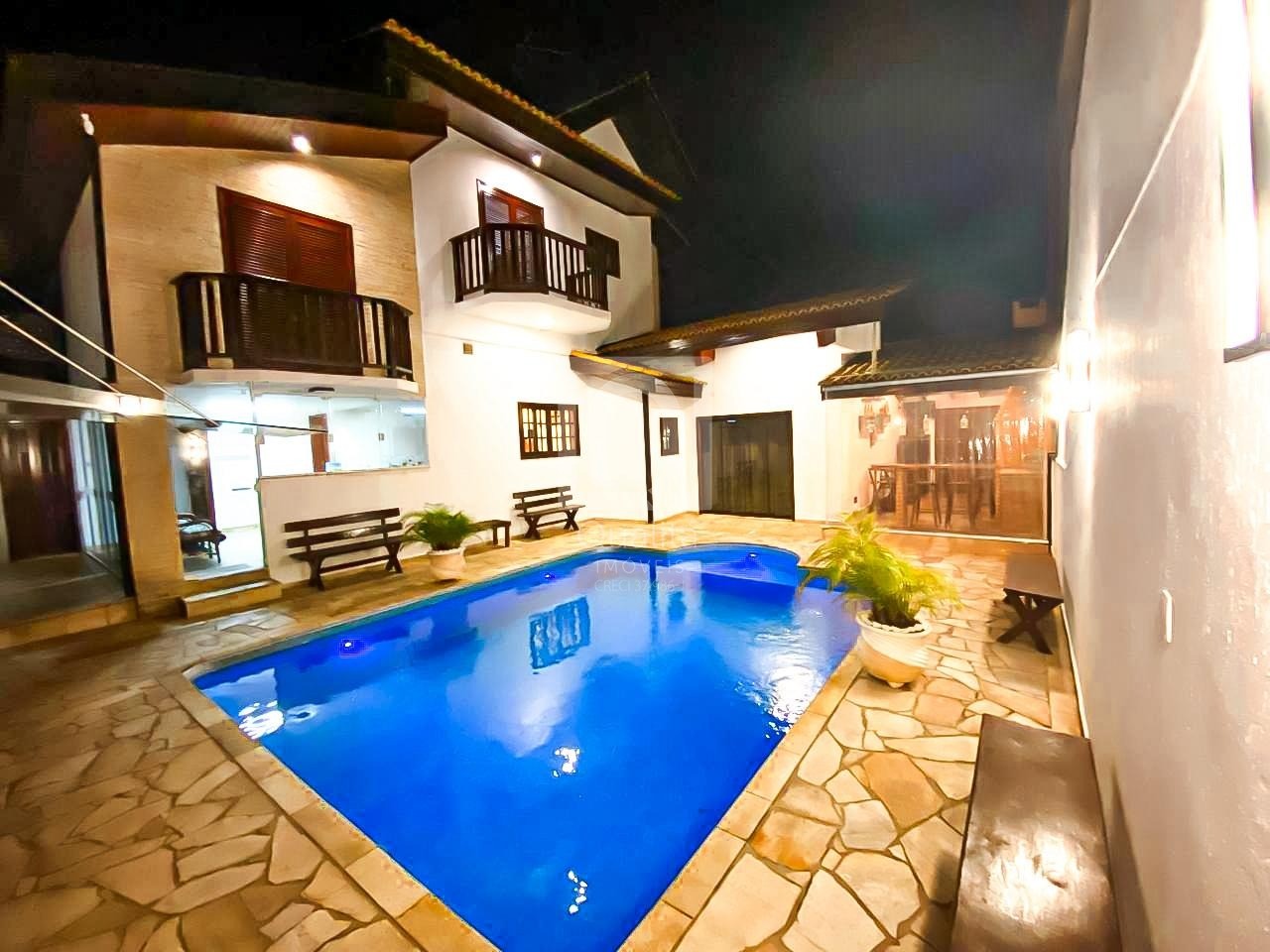 Sobrado à venda com 3 quartos, 400m² - Foto 25