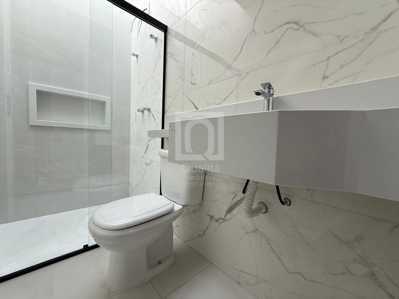 Casa de Condomínio à venda com 3 quartos, 194m² - Foto 8