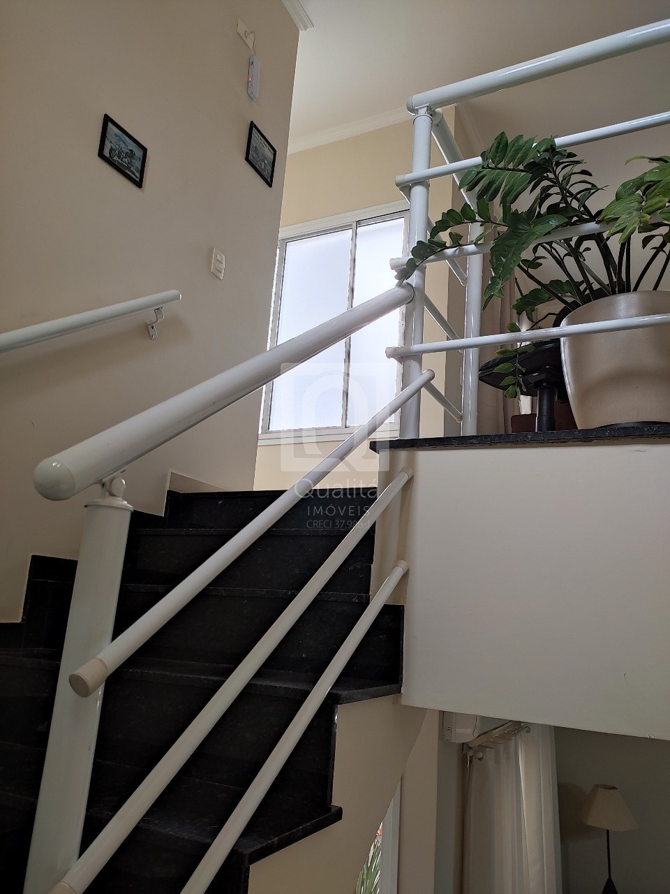 Casa de Condomínio à venda com 3 quartos, 250m² - Foto 11