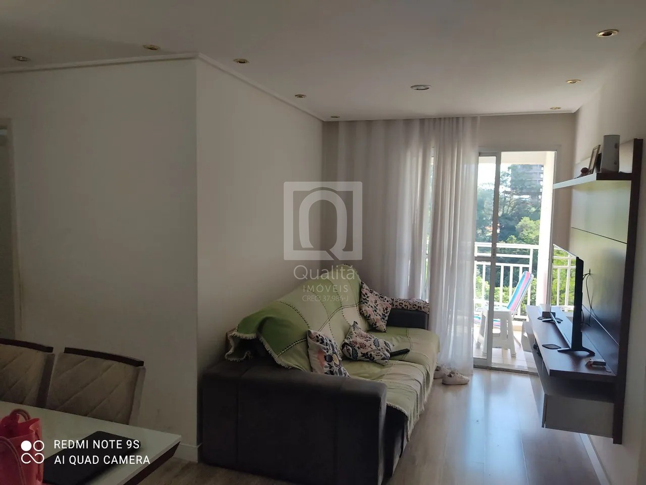 Apartamento à venda com 3 quartos, 73m² - Foto 1