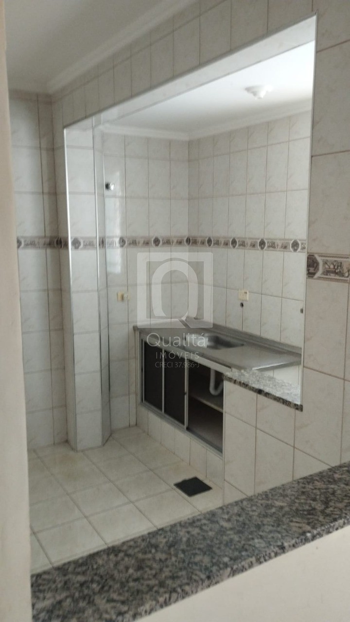 Apartamento à venda com 1 quarto, 50m² - Foto 2