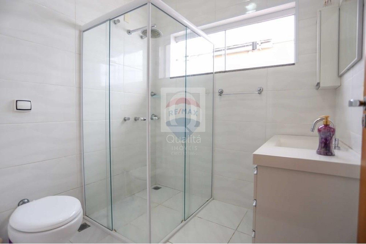 Casa à venda com 3 quartos, 142m² - Foto 8