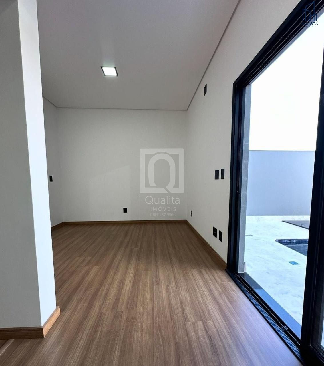 Casa de Condomínio à venda com 3 quartos, 300m² - Foto 8