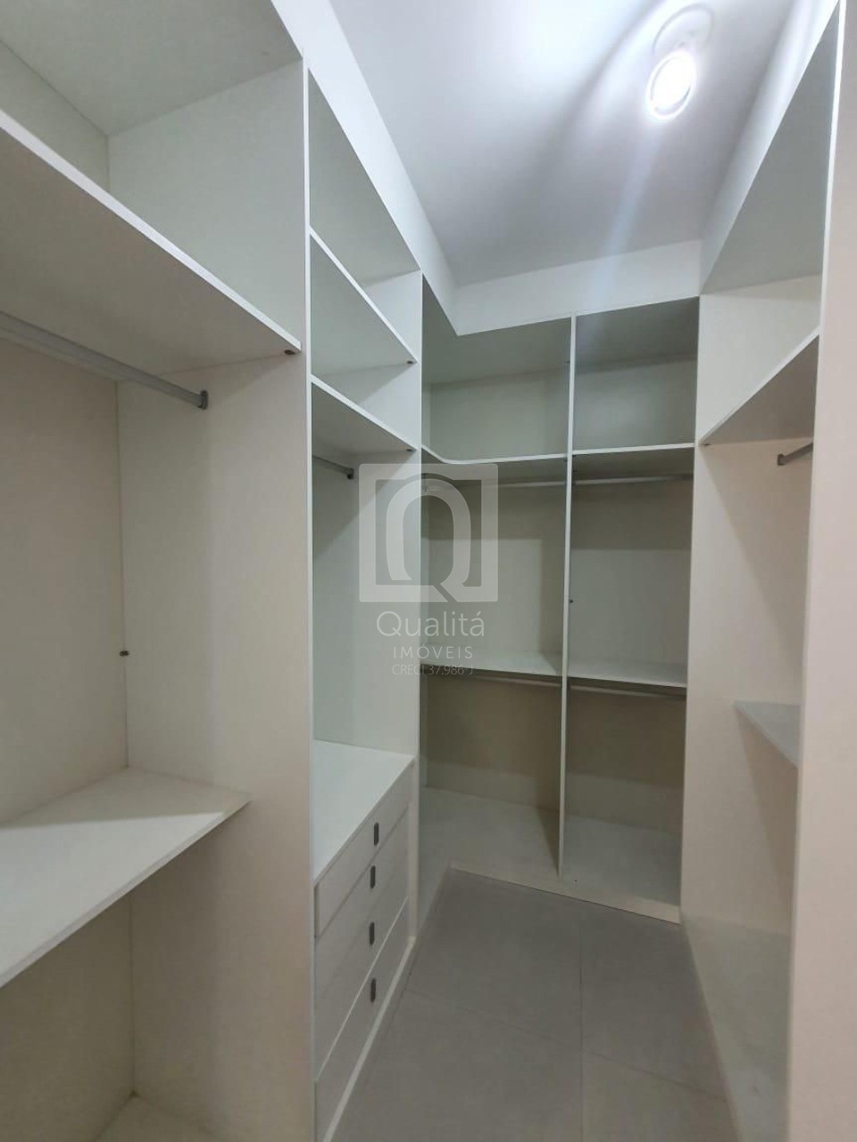 Casa de Condomínio à venda com 3 quartos, 215m² - Foto 11