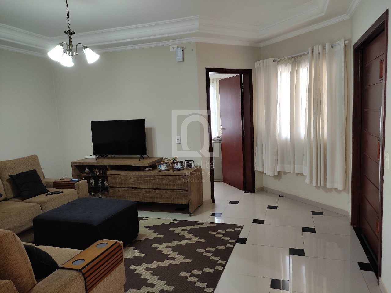 Casa de Condomínio à venda com 3 quartos, 250m² - Foto 4