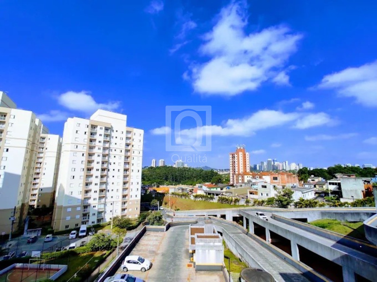 Apartamento à venda com 3 quartos, 80m² - Foto 1