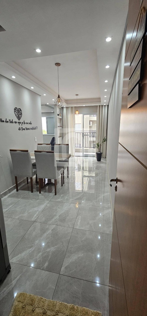 Apartamento à venda com 3 quartos, 60m² - Foto 1