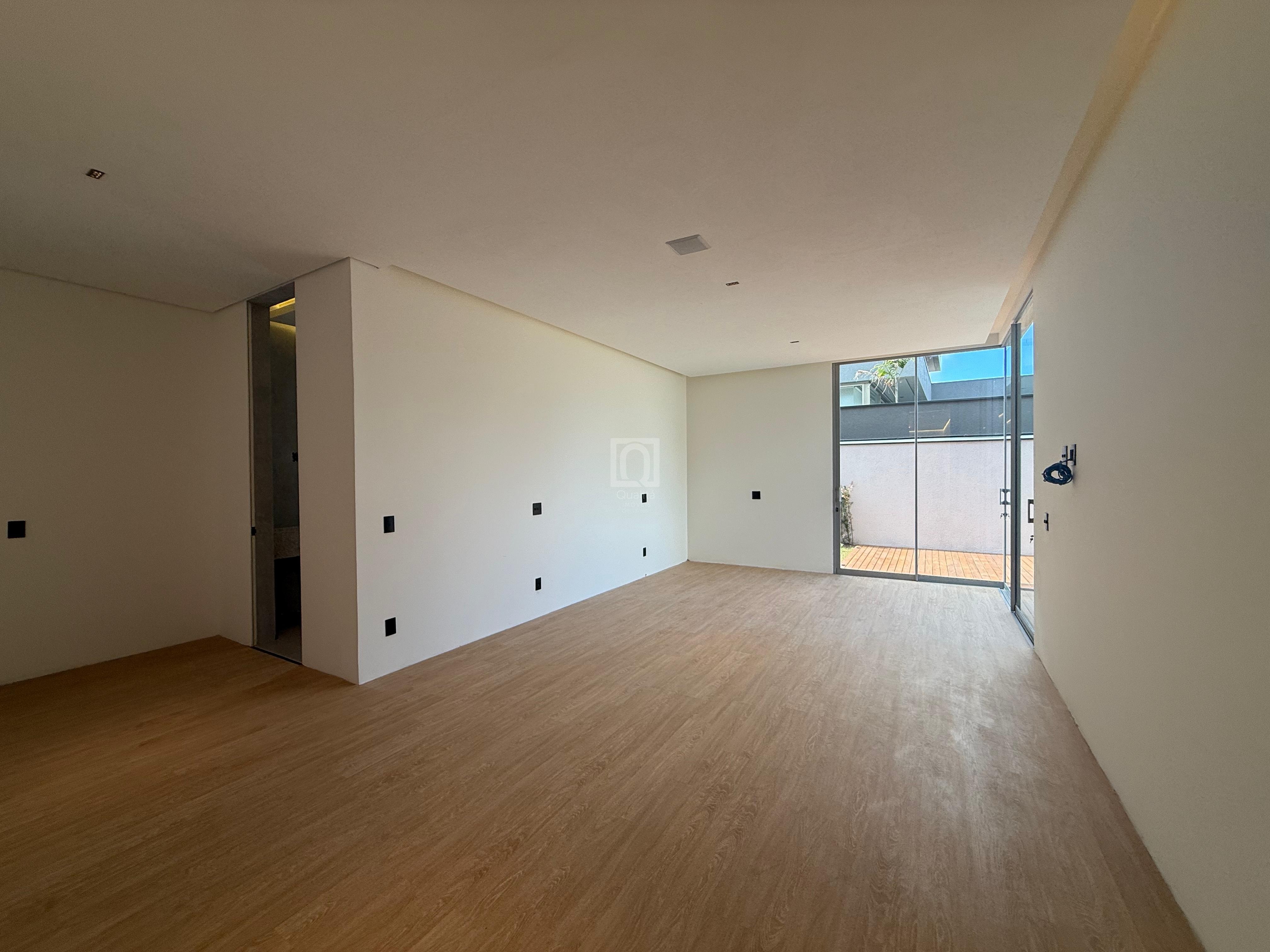 Casa de Condomínio à venda com 4 quartos, 650m² - Foto 9