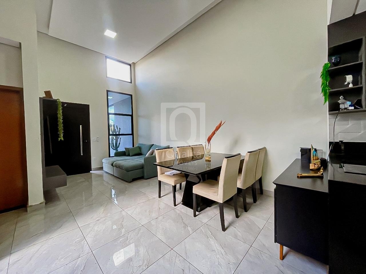 Casa de Condomínio à venda com 3 quartos, 167m² - Foto 4