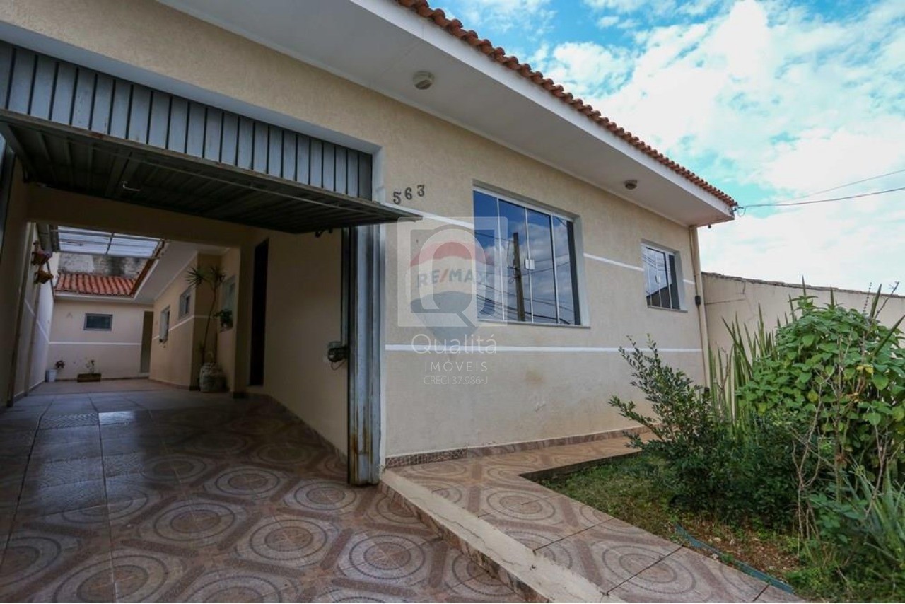 Casa à venda com 3 quartos, 142m² - Foto 2