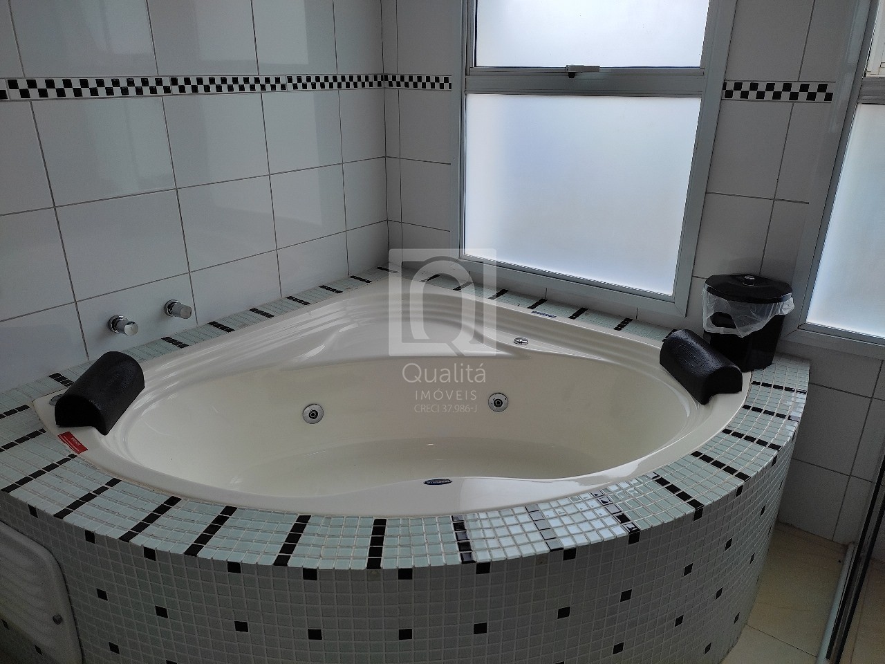 Casa de Condomínio à venda com 3 quartos, 250m² - Foto 18