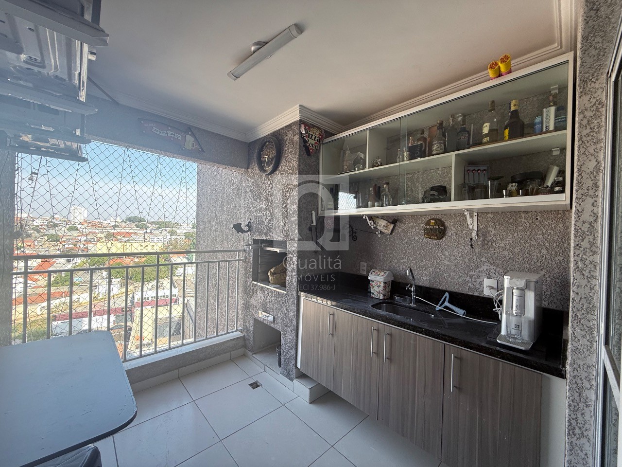 Apartamento à venda com 3 quartos, 72m² - Foto 2