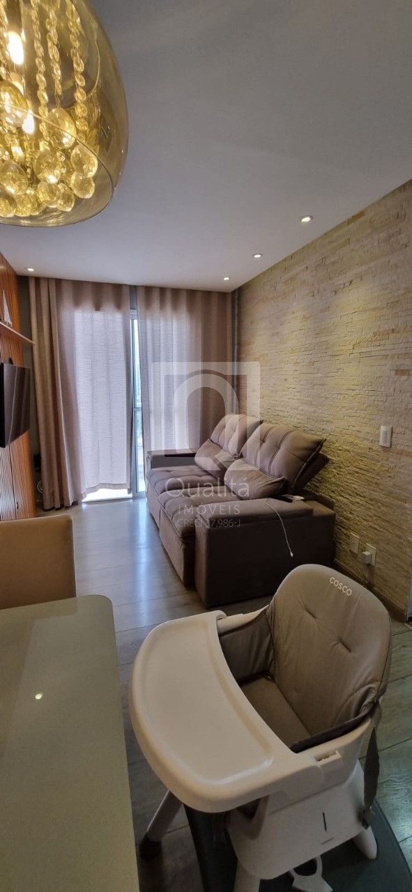 Apartamento à venda com 2 quartos, 62m² - Foto 4